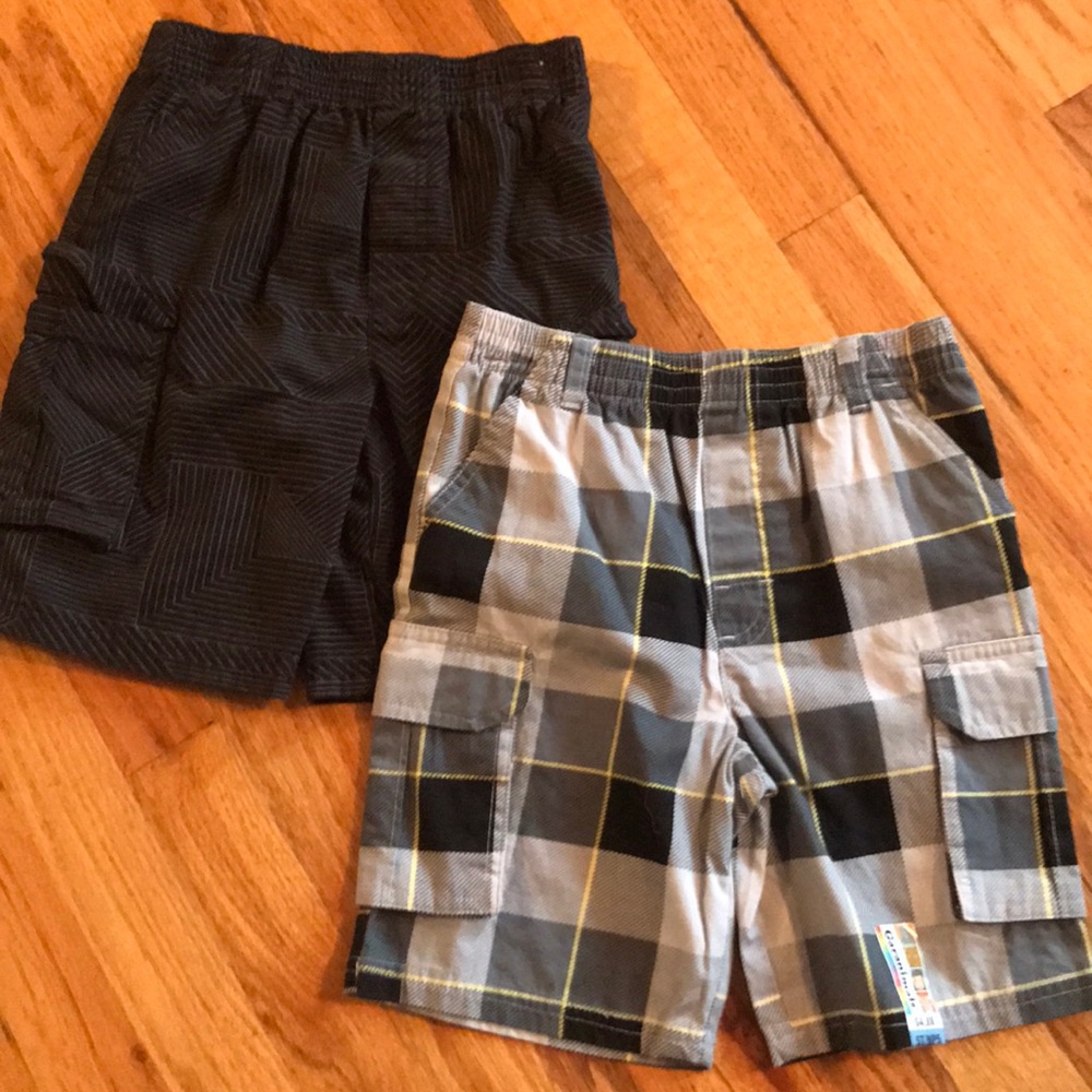 Boys shorts size 5
